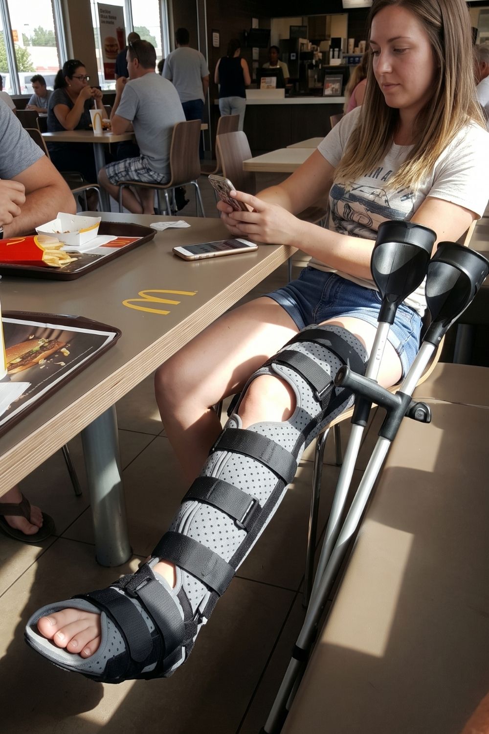 Best Materials for a Realistic Fake Cast